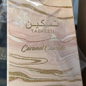 Caramel Cascade perfume 
Brand new in box

TikTok fav